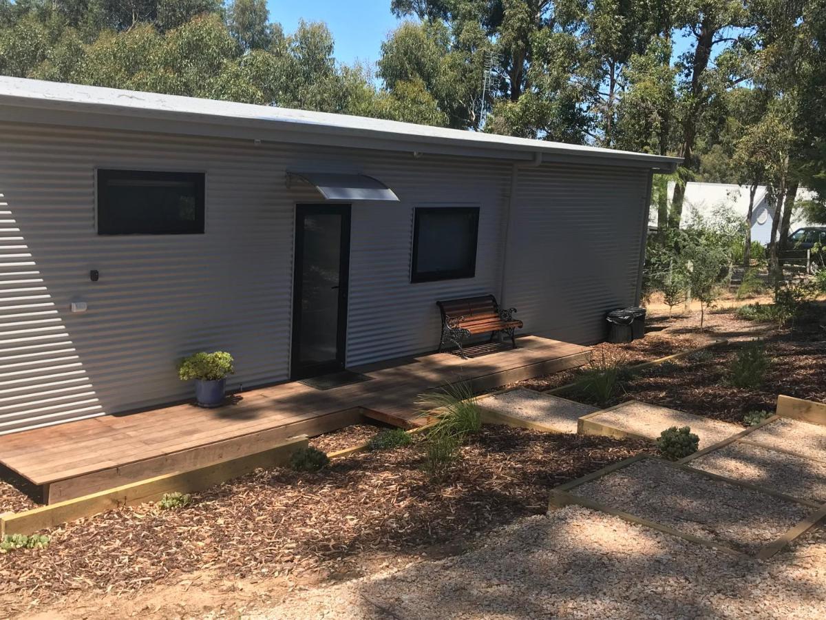 Gillys Guesthouse Metung Exterior photo